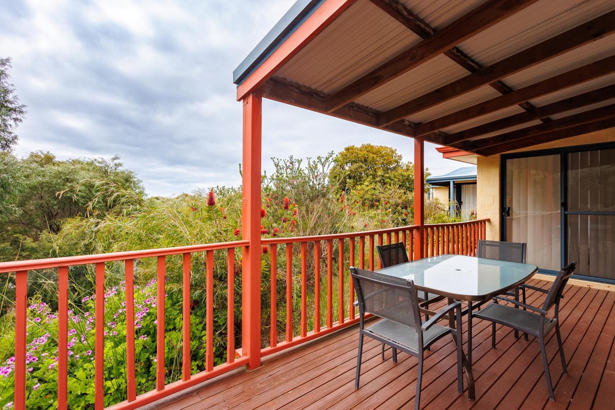Cosy Corner By The Bnb Collection Albany Exterior photo