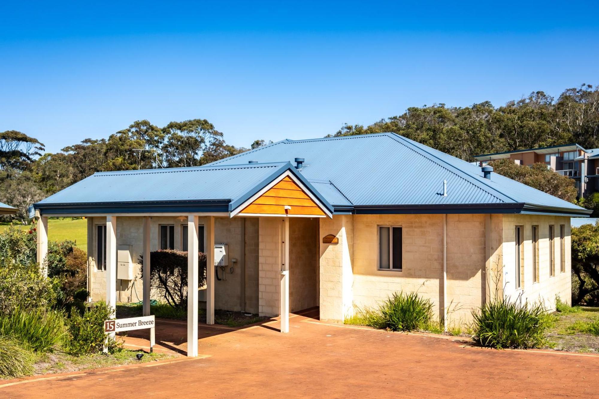Cosy Corner By The Bnb Collection Albany Exterior photo